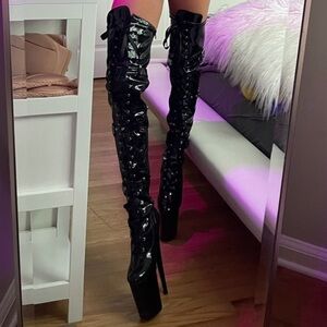 Pleasers Flamingo 3028 Thigh High Boots in Black Size 7